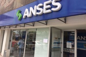 Anses abrió la inscripción para el bono de $18.000 a trabajadores informales