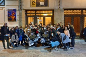 Alumnos de la Escuela de Arte Escénico visitaron el Teatro Gualeguaychú